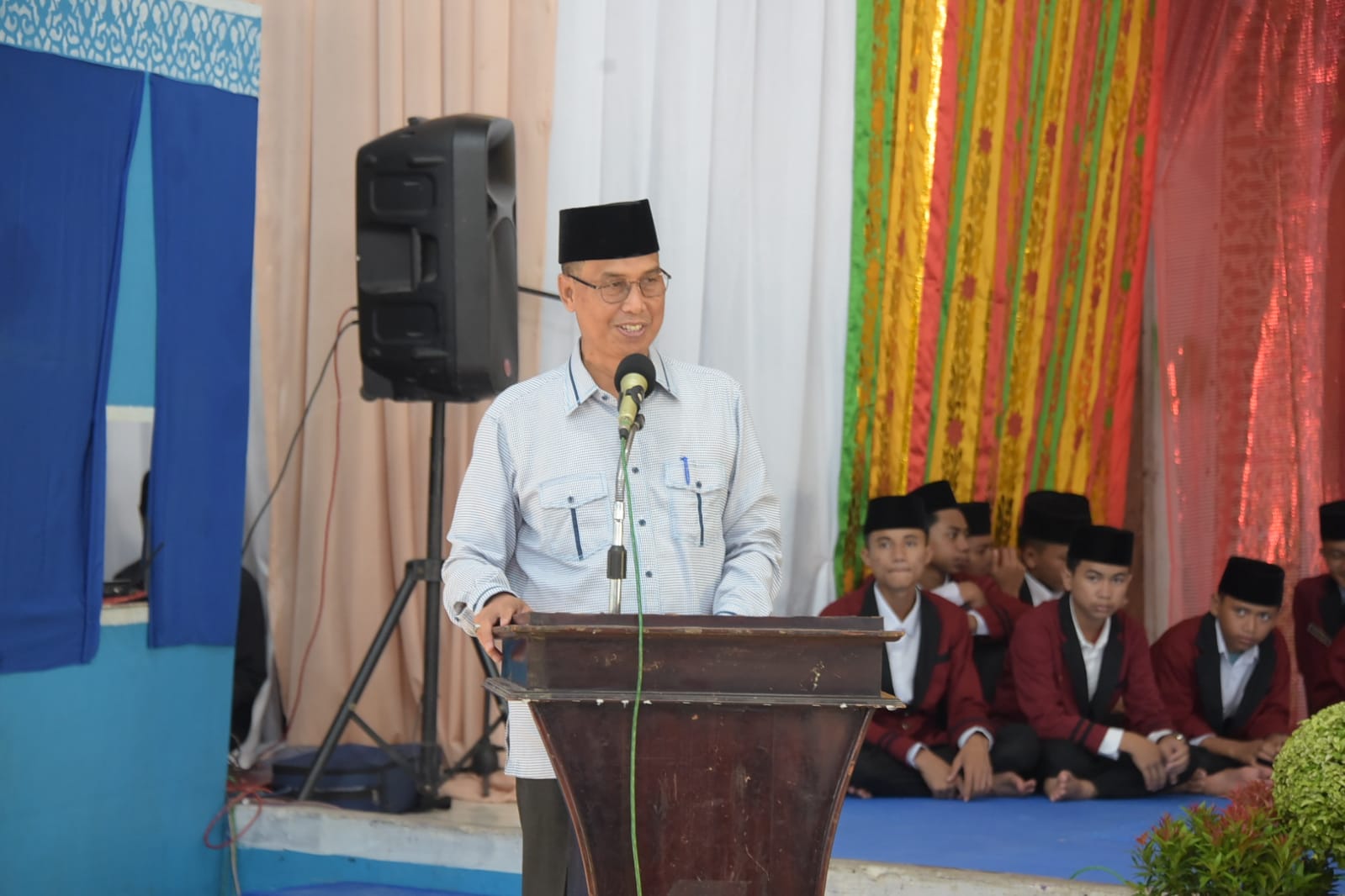 Hadiri Peringatan Maulid Nabi Muhammad SAW Ponpes Hubbulwathan Riau, Bupati Bengkalis Ajak Meneladani Kehidupan Rasulullah Hadiri Peringatan Maulid Nabi Muhammad SAW Ponpes Hubbulwathan Riau, Bupati Bengkalis Ajak Meneladani Kehidupan Rasulullah